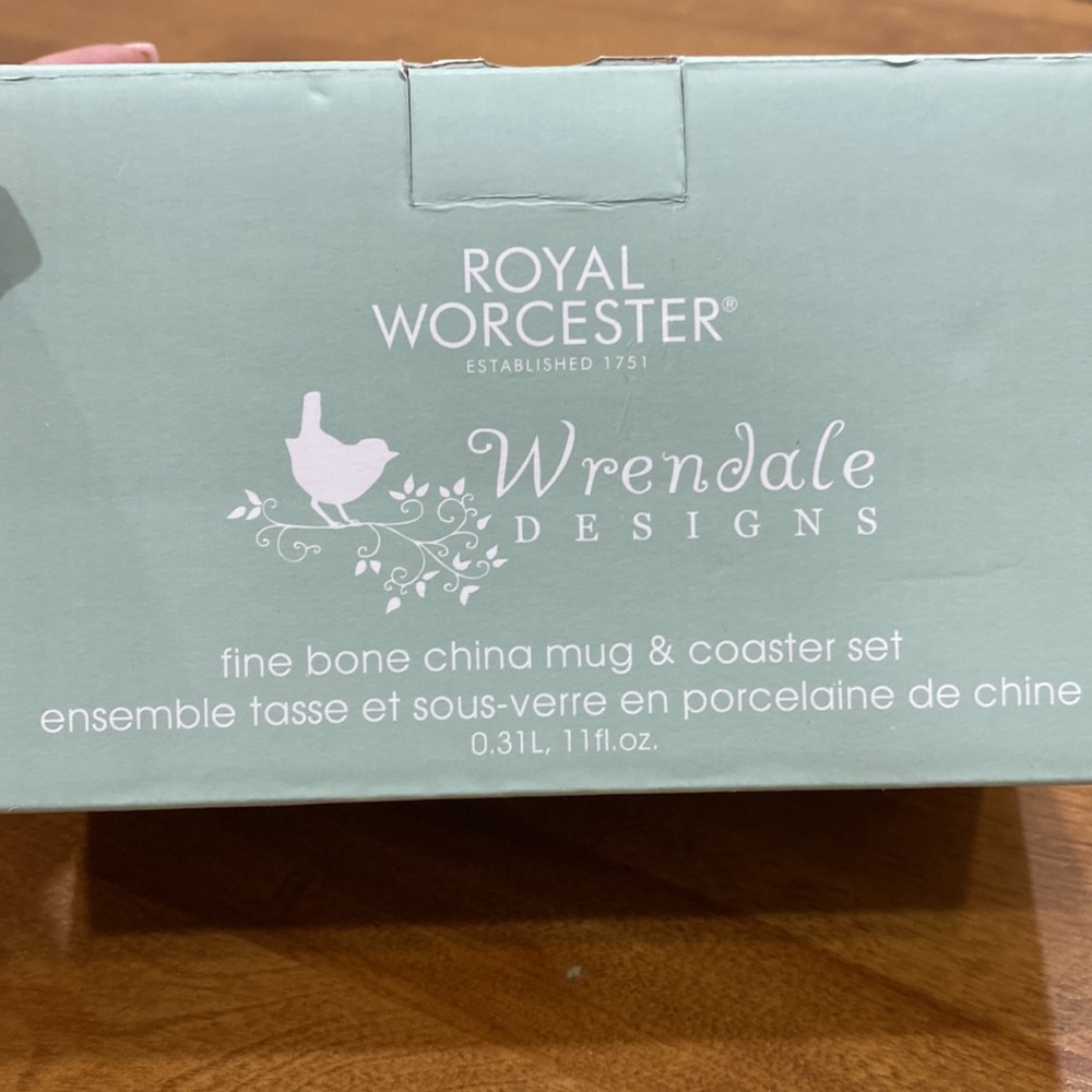 NWT. Royal Worcester, mug and coaster set. - Picture 8 of 9